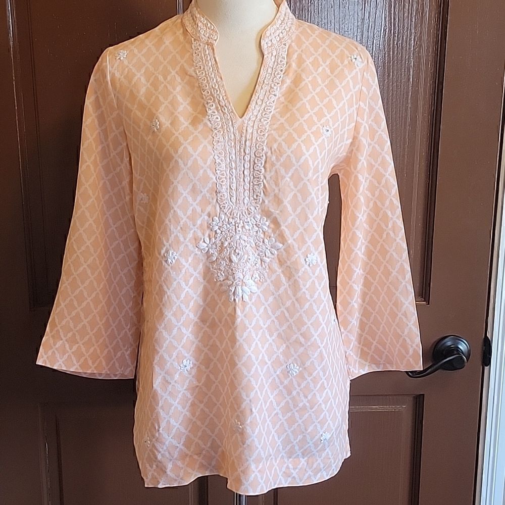 Charter Club Luxury- Linen peach/ white 3/4 sleeves V neck top. Small